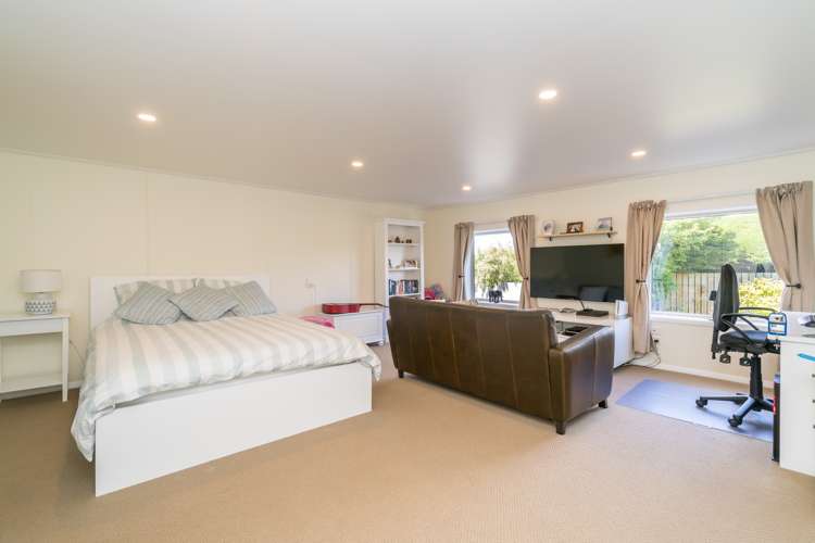 22 Shandon Road Vauxhall_16