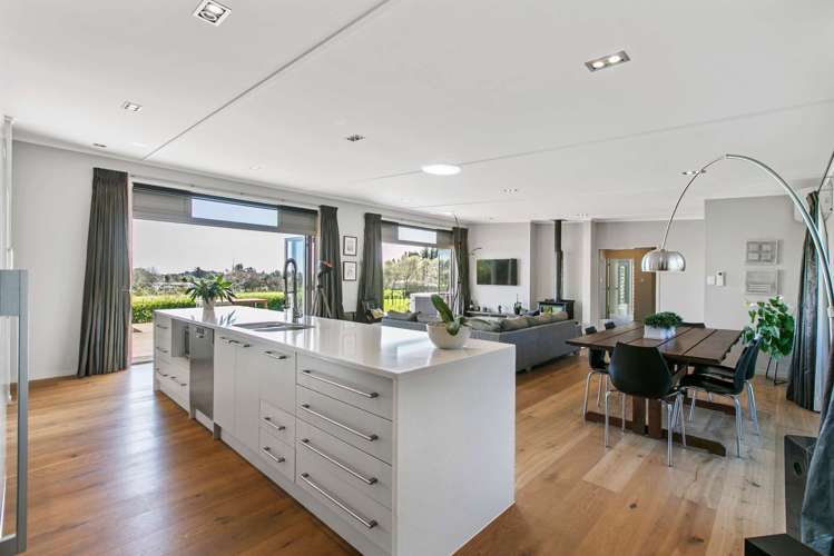 35 Old Barn Road Opaheke_5