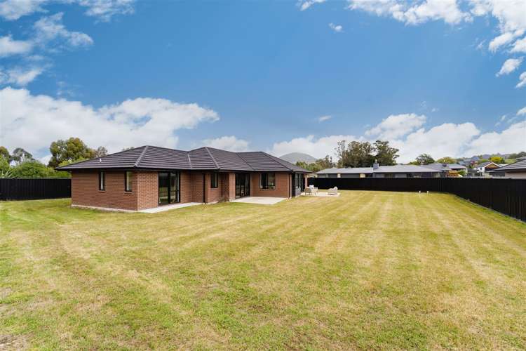 43 Awa Toru Drive Fairfield_18