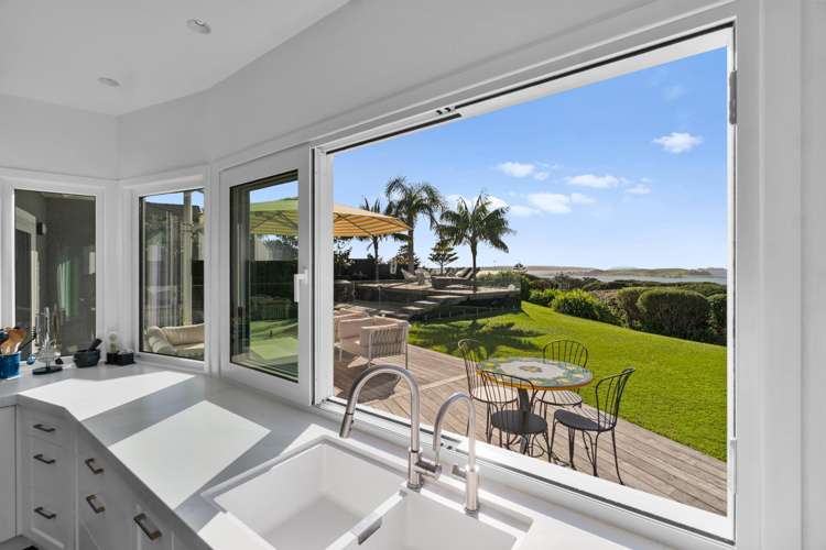 577 Riddell Road Glendowie_13