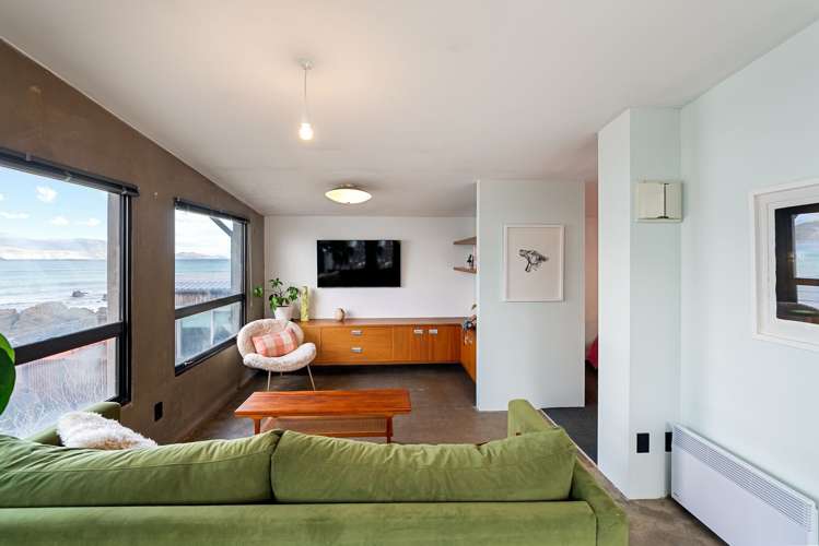 249 Queens Drive Lyall Bay_14