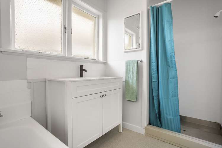 32 Edmund Hillary Avenue Papakura_10