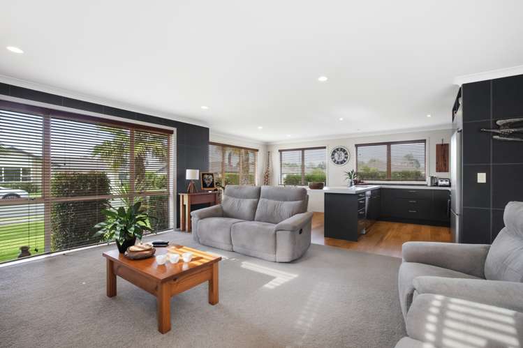 28 Breaker Grove Waiuku_6