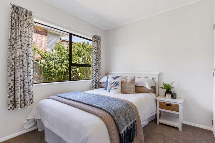 2/110 Edmonton Road Henderson_10