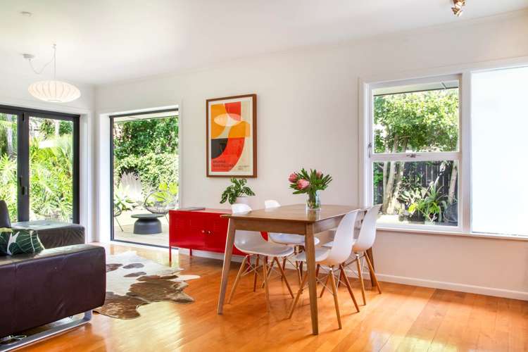 3/27 Cardigan Street Morningside_8