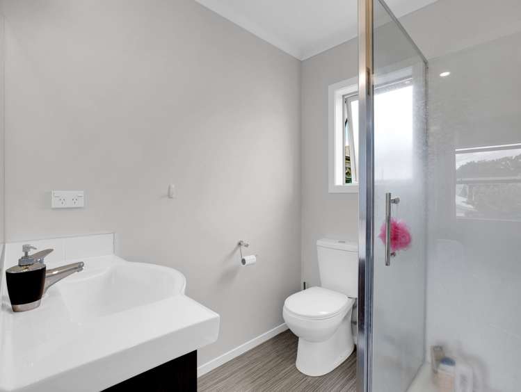 4/52 Cook Street Hamilton East_9