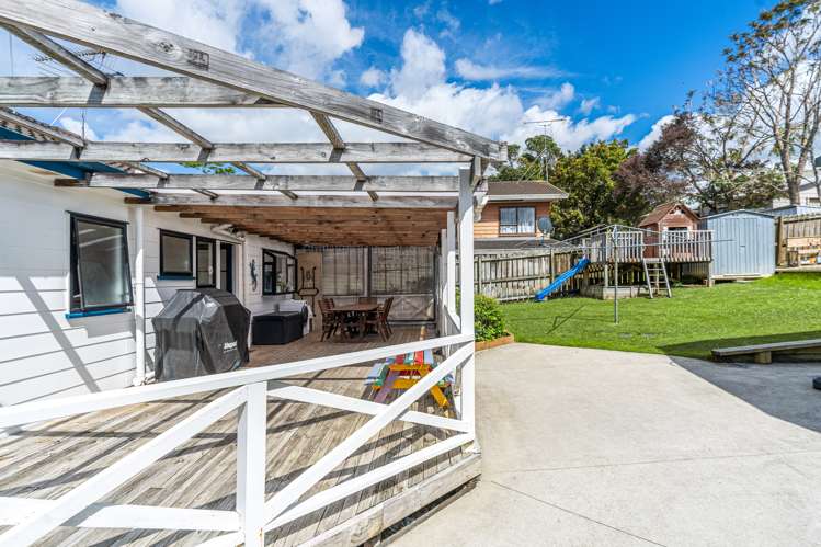 50 Athena Drive Totara Vale_25