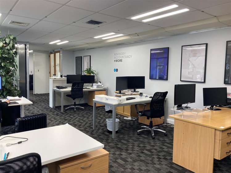 Level 1, 65 Waterloo Road Hutt Central_11