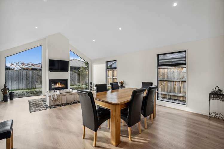 16 Leicester Street Jacks Point_9