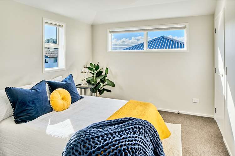 28b Mana Esplanade Paremata_7