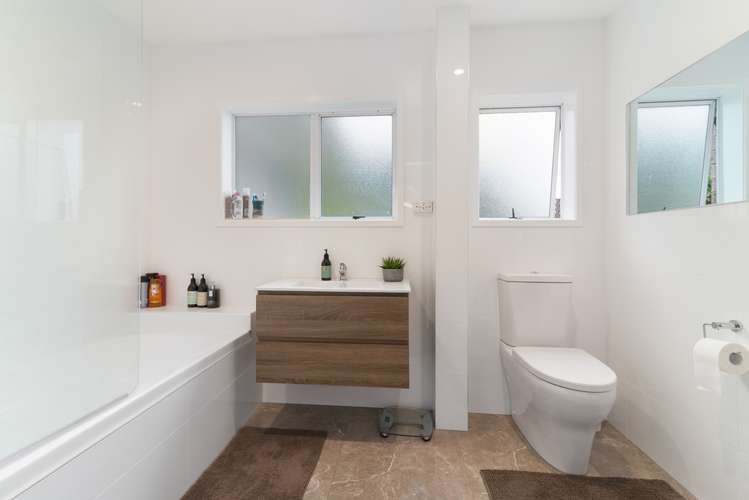 6 Aquarius Drive Kawaha Point_8