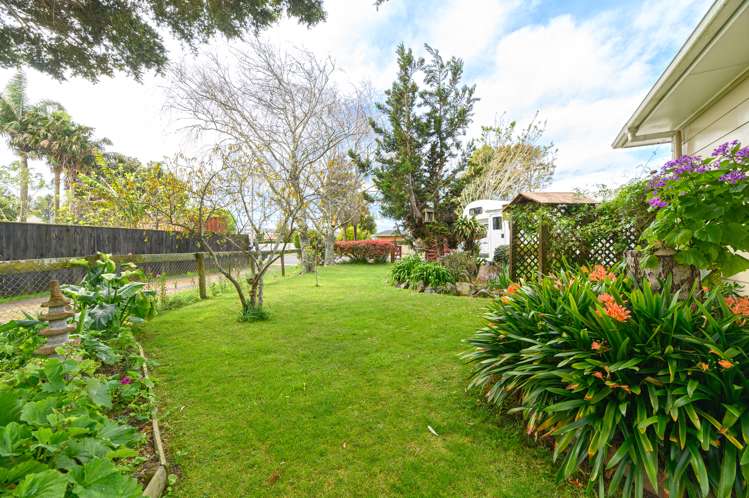 16 Pukeroa Place Papakura_22