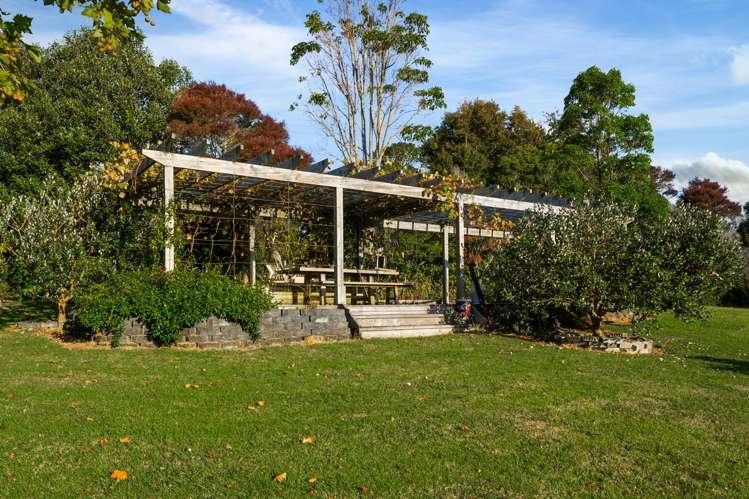 49 Durey Road Dairy Flat_28