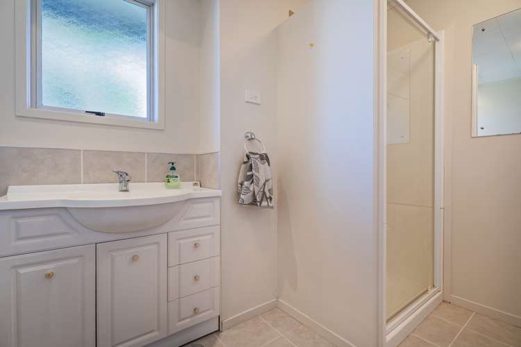 10 Oyster Drive Cooks Beach_13