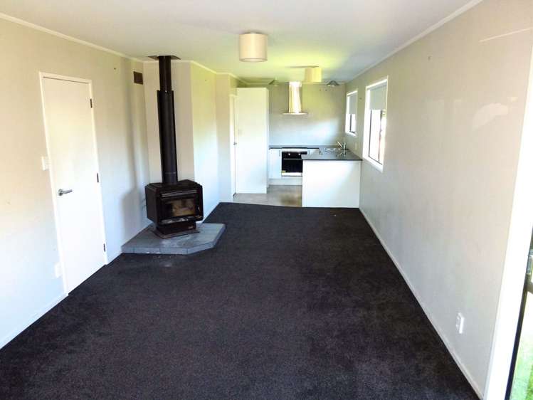 7 Martha Lane Manurewa_3