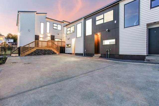 Lot 1-7/15 Locket Road Glenfield_2