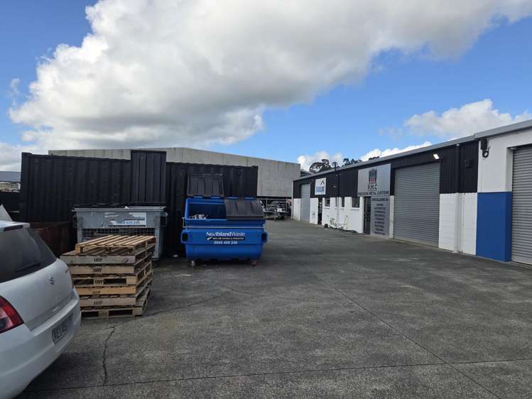 Unit 3/17 Kioreroa Road Whangarei_6