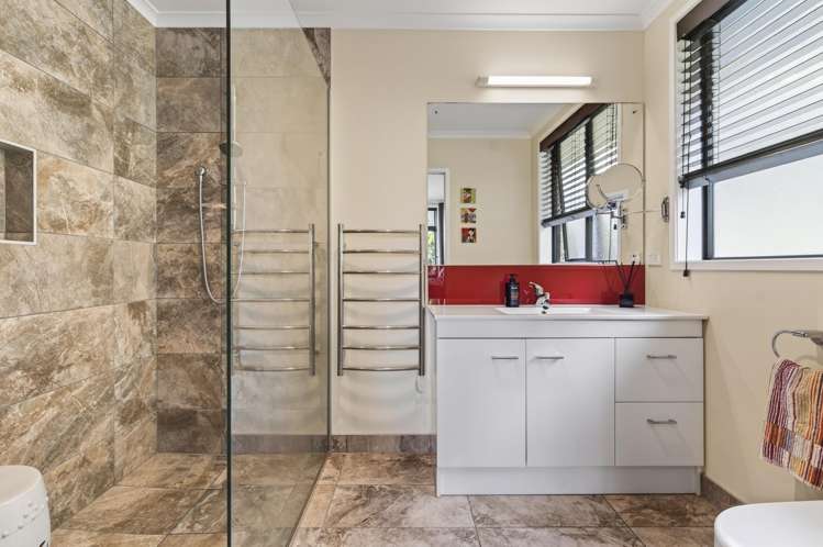 81 Avocado Lane Mangawhai_11