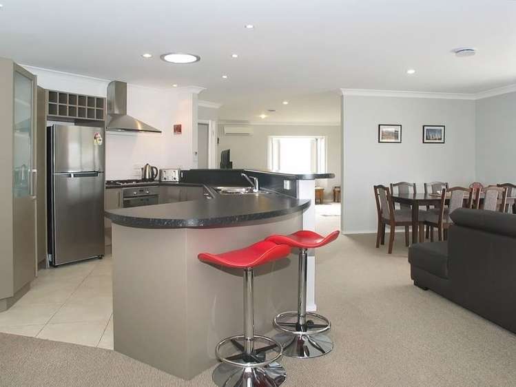 111 Te Puia Drive Aotea_6