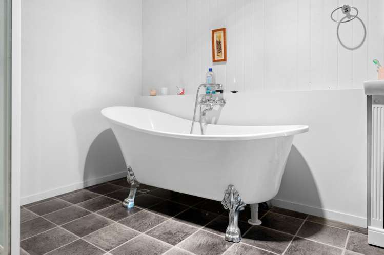 15 Wellington Street Hamilton East_10