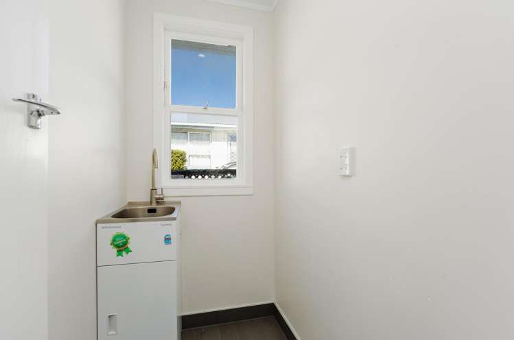 19B Waitangi Road Onehunga_8