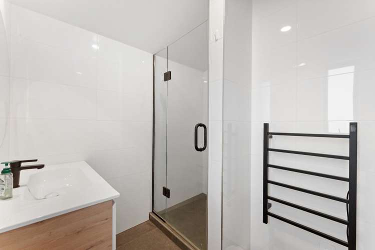 63 Biokovo Street Massey_11