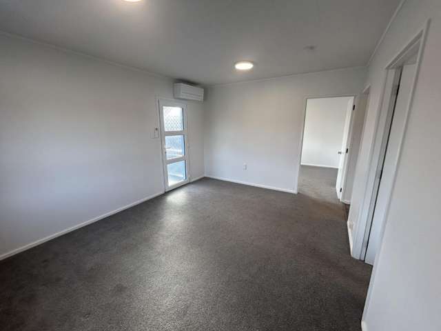 1/131 Owen Street 1317_1