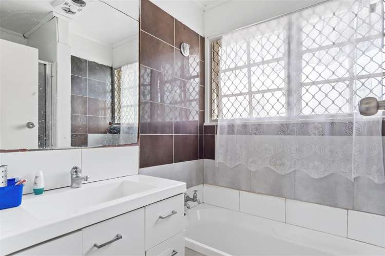 28 Ewbank Place Manurewa_7