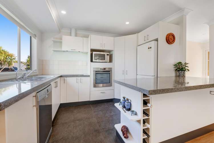 28c Zealandia Road_1