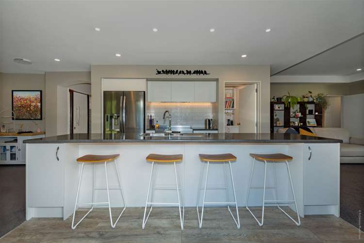 227 Southfield Drive Lincoln_12