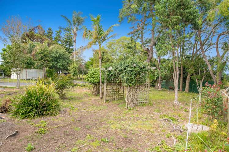 1688 South Head Road Helensville_36
