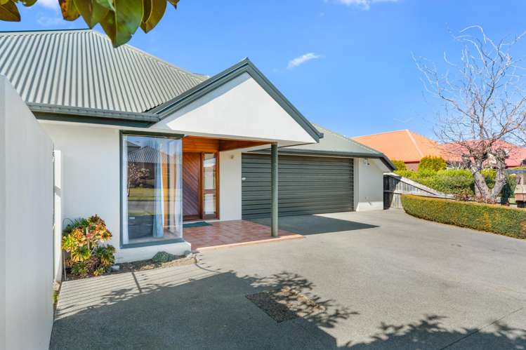 8 Claverley Gard Avonhead_18