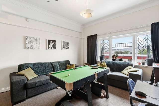 2/7 Maurice Terrace Te Aro_2