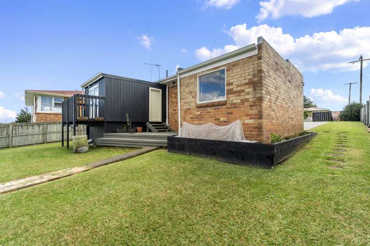 131 Russell Road Huntly_16