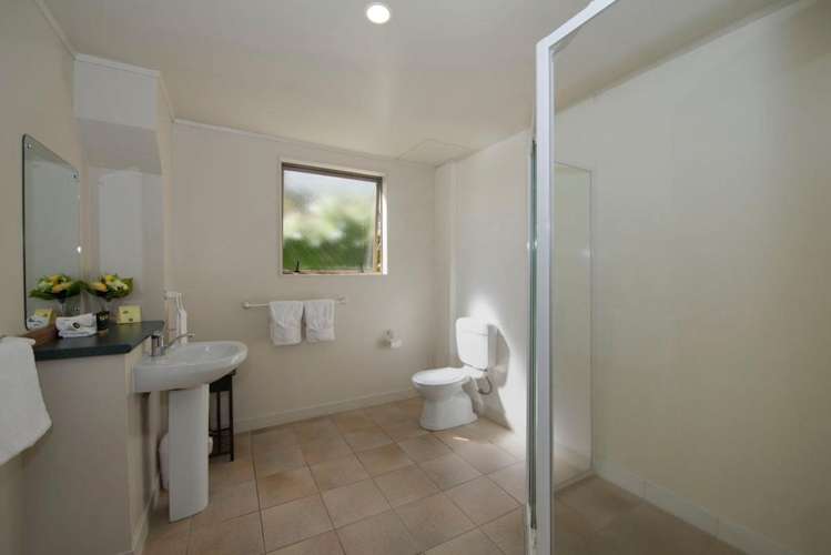 42 Thackeray Street Hamilton Lake_11