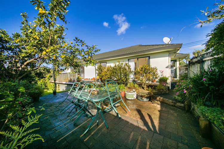 2a Rickards Place New Lynn_12