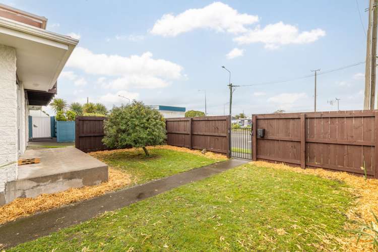 2/70 Hawke Street New Brighton_16