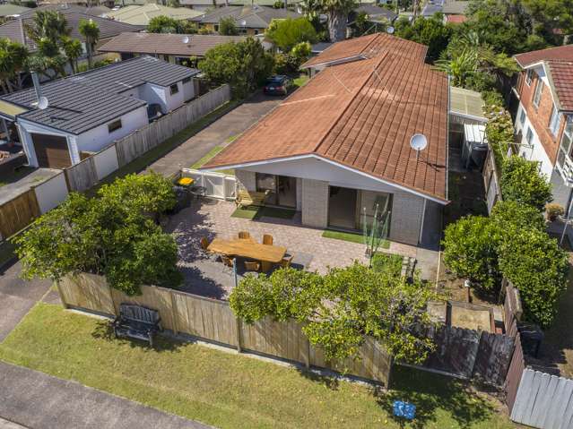 19 Lillian Place Orewa_2