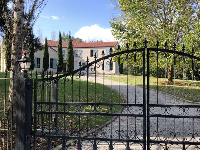 55 Three Oaks Drive Dairy Flat_1