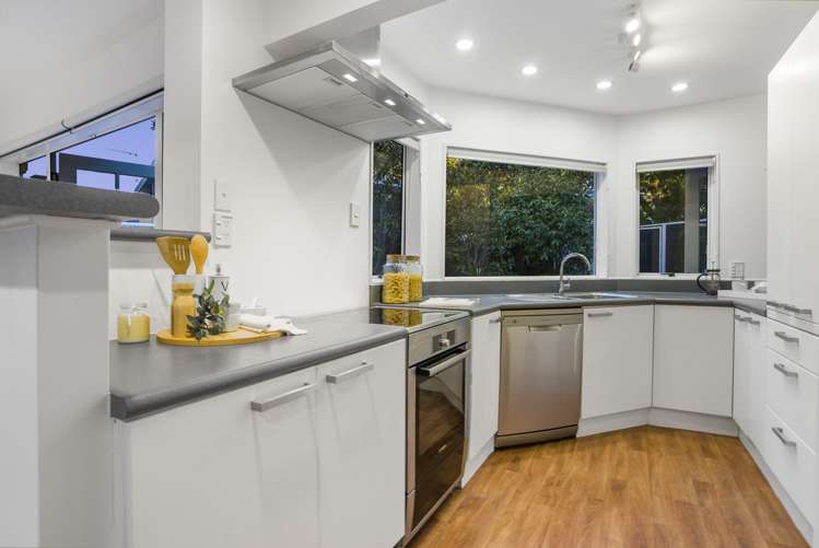 2/98 Saint Johns Road Saint Johns_7