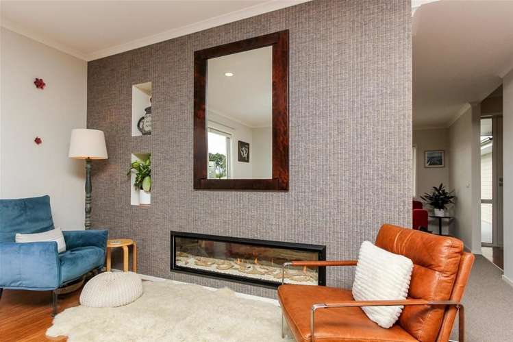 3 Cooke Farm Grove Waiwhakaiho_12