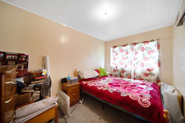 77 Flat Bush Road Clover Park_6