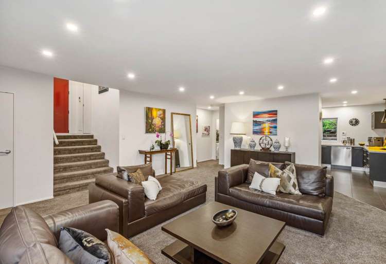 1 Ripon Crescent Meadowbank_9