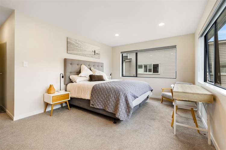 19 Hangar Lane Whenuapai_14