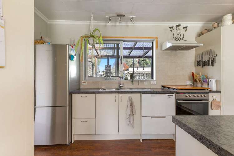 87 Pigeon Valley Road_2