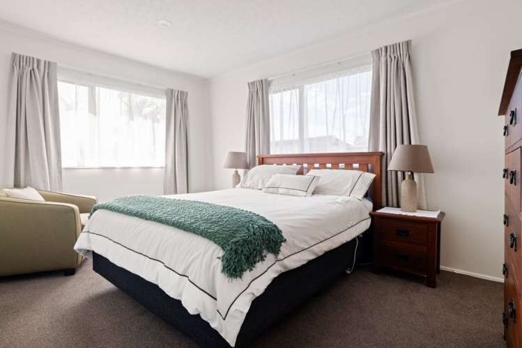 2/32 Nikau Street Stoke_10