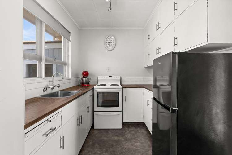 2/6 Russell Road Marewa_7