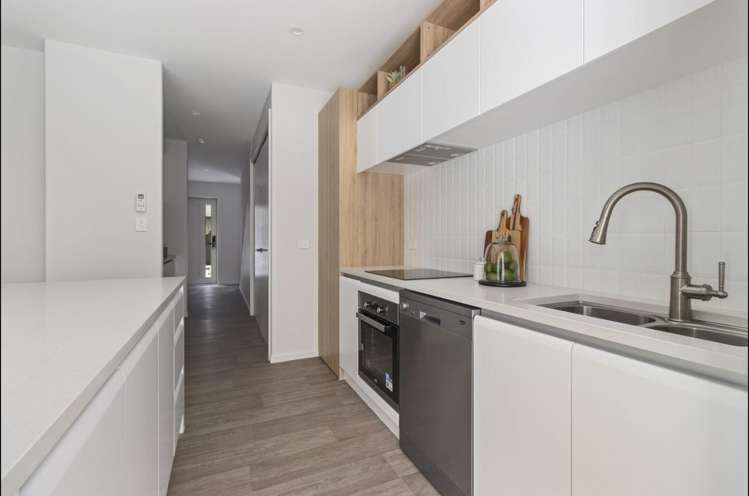 3/44c May Street Hamilton East_2