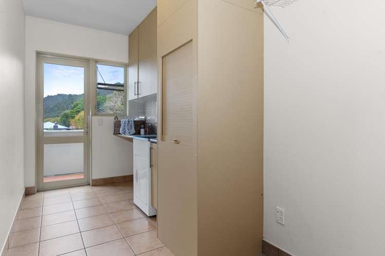 20d Ewing Road Riverside_16