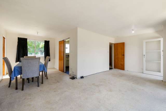 49a Karen Crescent Dinsdale_3